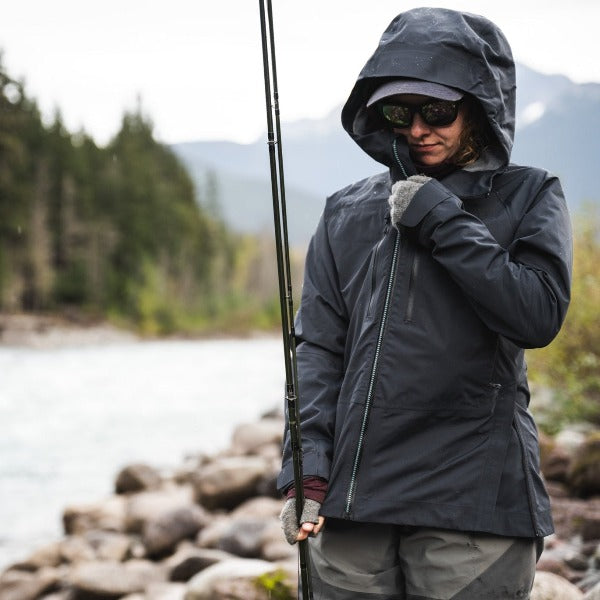 Simms Fishing Women's Freestone Wading Jacket | Fish Tales Fly Shop