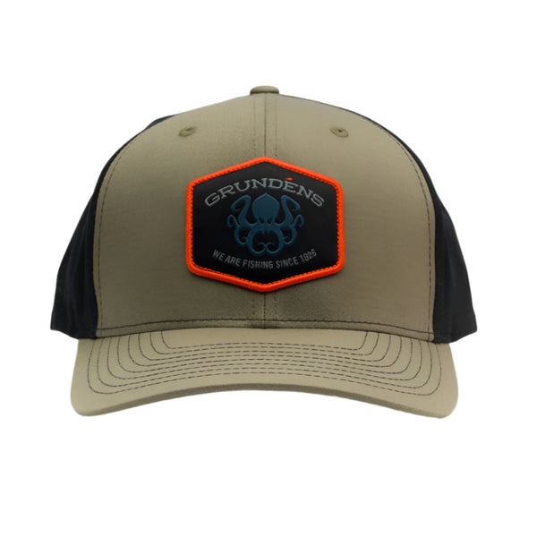 Grundéns Kracken Classic Solid Twill Trucker Hat
