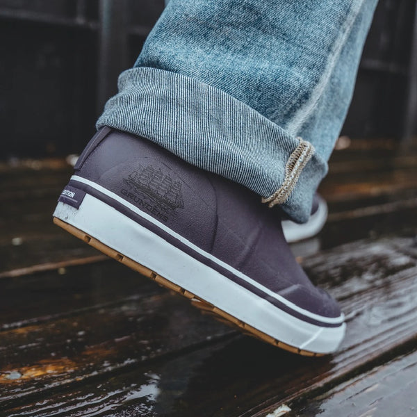 Grundéns Women's Deck-Boss Ankle Boot