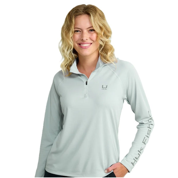 Huk Women's Icon Long Sleeved UPF Sun Hoody