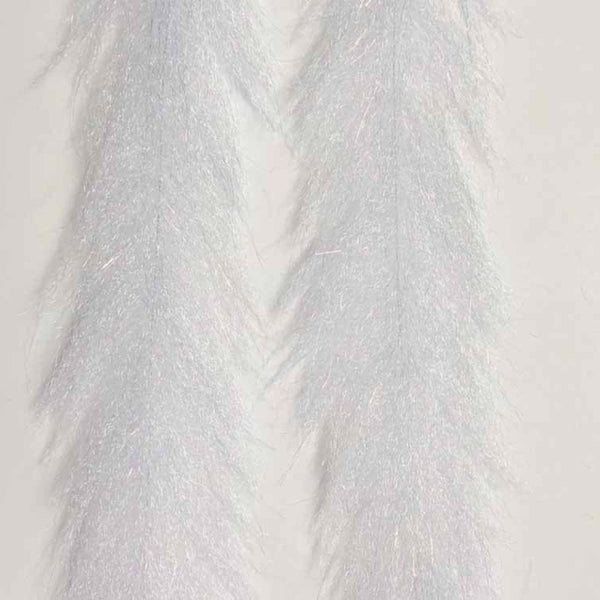 Close-up of a pair of white Just Add H2O Streamer Brush.