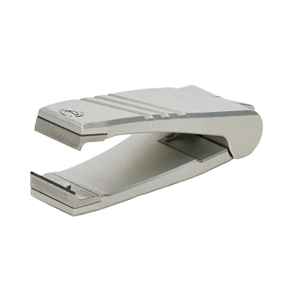 Simms Guide Nipper in silver on a white background.