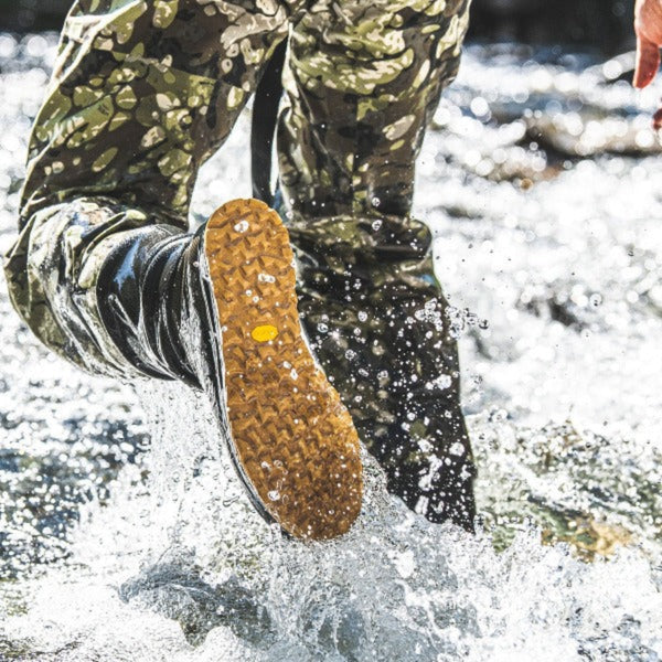 Simms Men's Flyweight Access Wading Boot - Vibram Sole