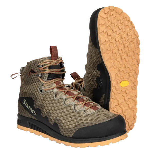 Simms Men's Flyweight Access Wading Boot - Vibram Sole
