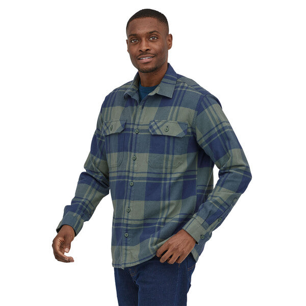 Patagonia Men's Long Sleeved Organic Cotton Midweight Fjord Flannel Shirt (Clearance)